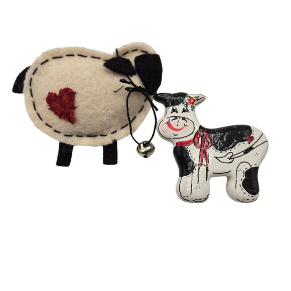 Brooch 2PC Set Farm Animals Cute Handcrafted Dairy Cow Sheep Heart Love Pet Pins - Picture 4 of 12
